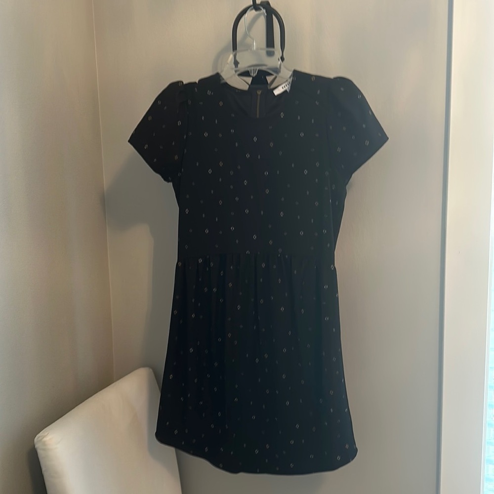 RO & DE Dress size Small